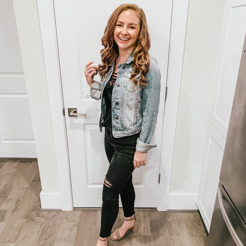Meet your Posher, Courtney